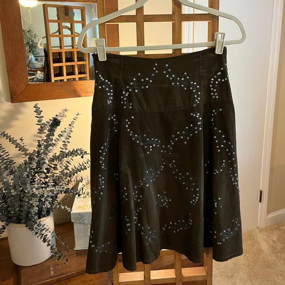 Dollhouse flare skirt, brown corduroy w/sequin embellishments (sz 0, fits sz 8)